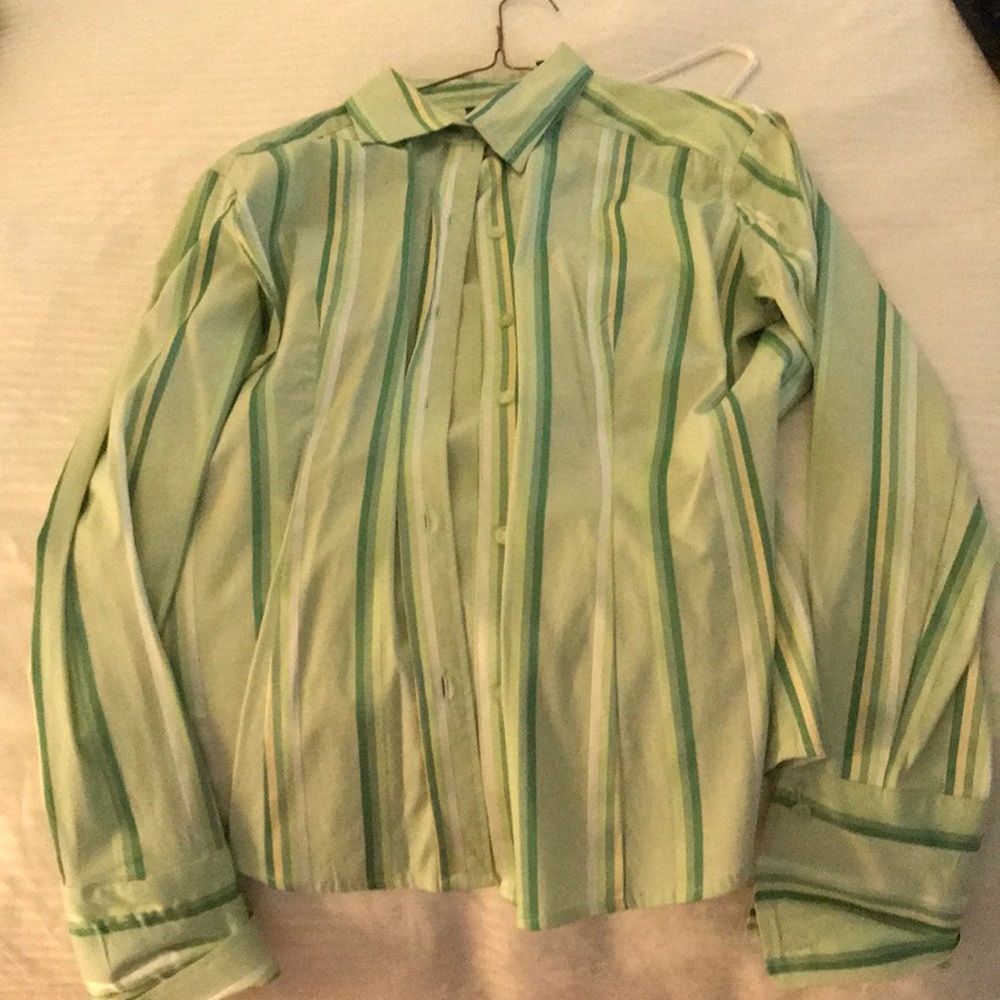 Long sleeve dress shirt